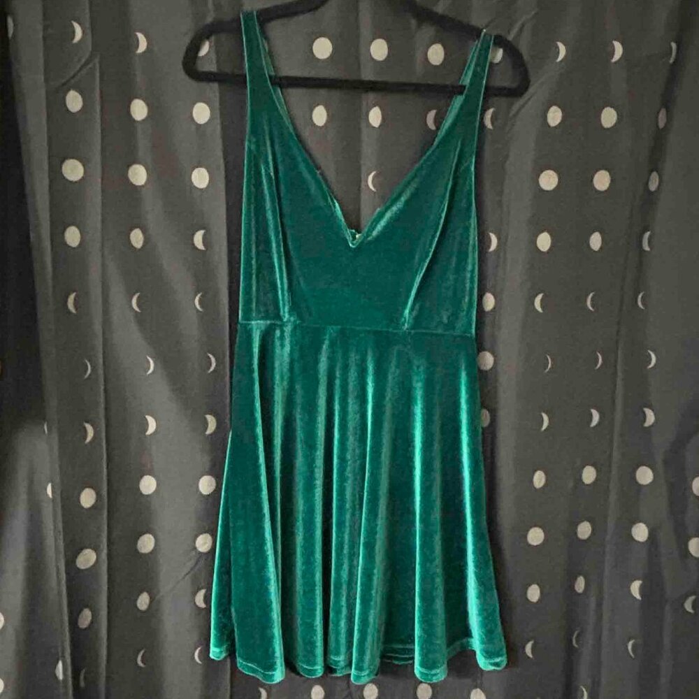 Kimchi Blue Women's Velvet Mini Dress